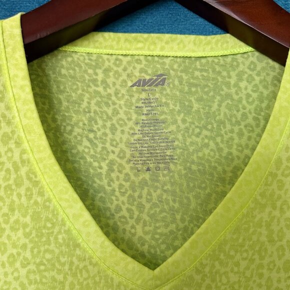 Avia Bright Yellow Leopard Burnout V-Neck Top, L - Picture 3 of 4